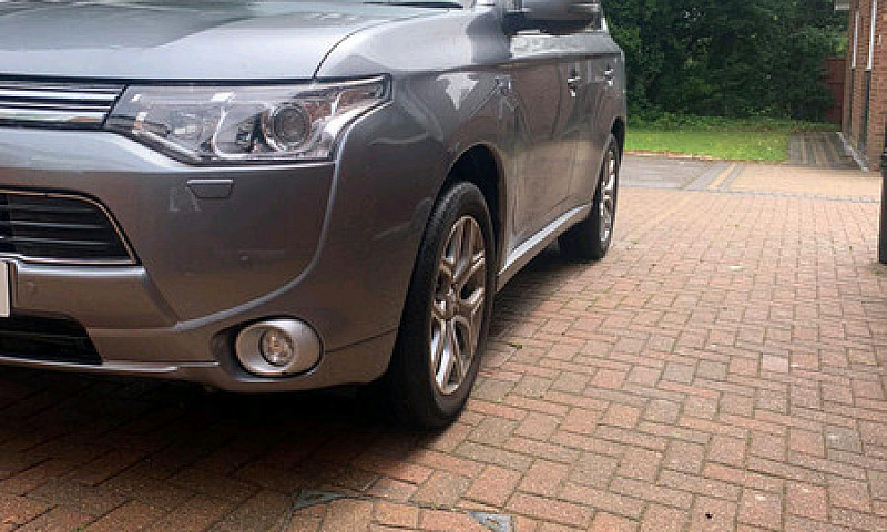 2015(64) Mitsubishi ...