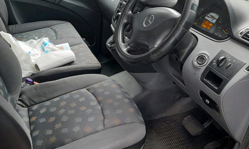 Mercedes Vito With D...