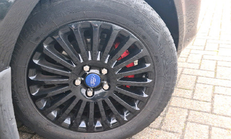 Ford C-Max ...