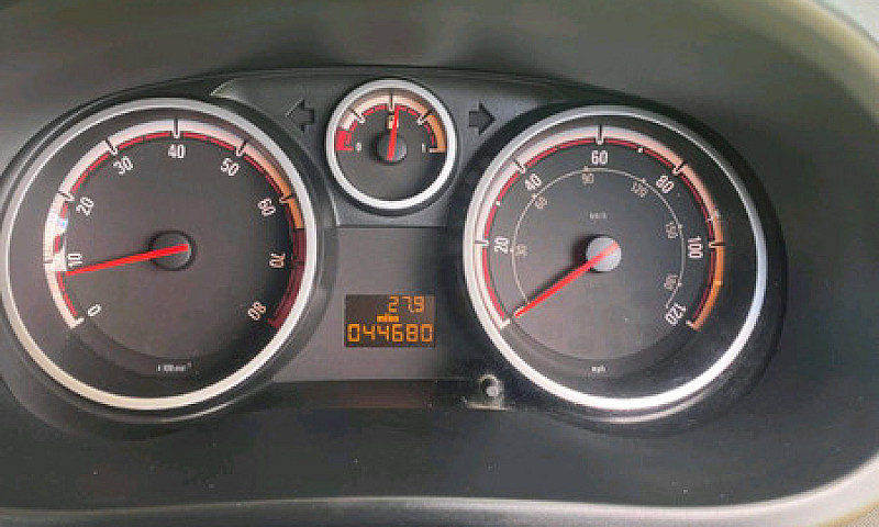 1.2 Vauxhall Corsa L...
