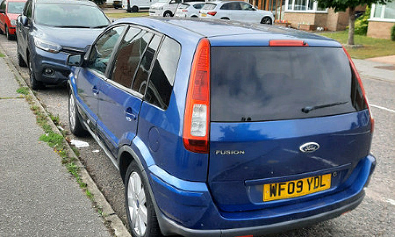 Ford Fusion Auto...