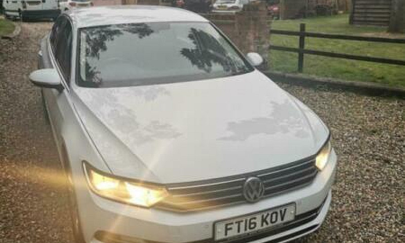 2016 Volkswagen Pass...