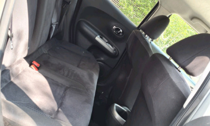 2012 Nissan Juke Ace...