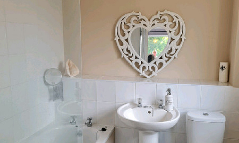 Beautiful Kingsize E...