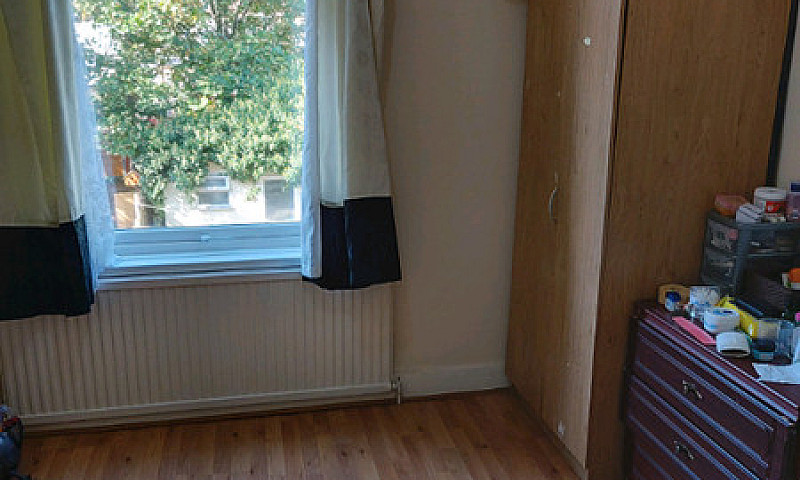 Double Room Rent Nea...