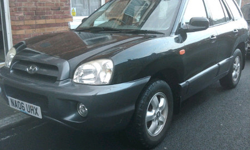 Hyundai Santa Fe 4Wd...
