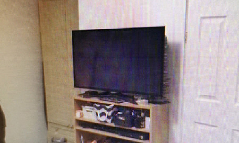 1 Bedroom Flat To Le...