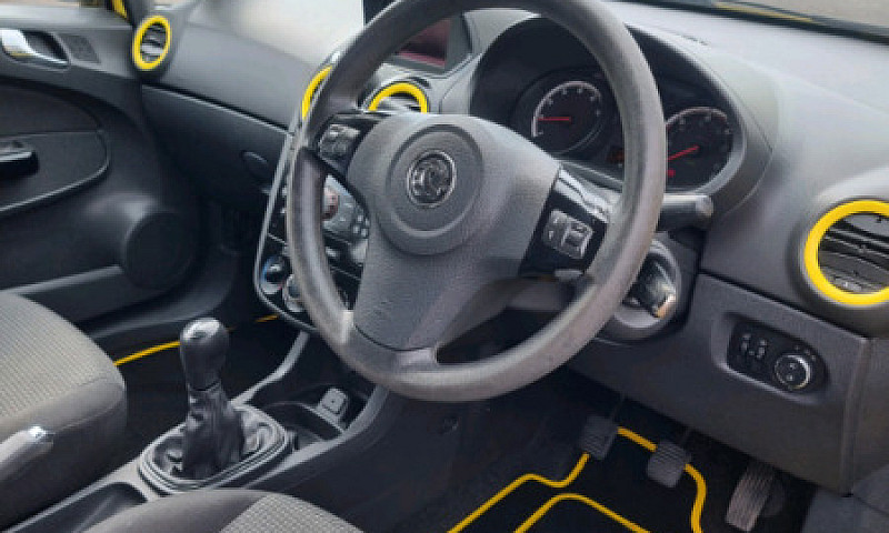 2011 Vauxhall Corsa ...