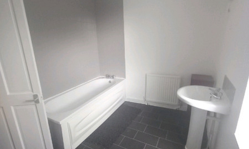 2 Bed Terraced House...