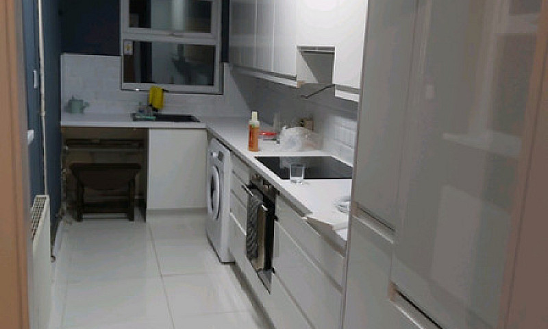 Single Room To Let...