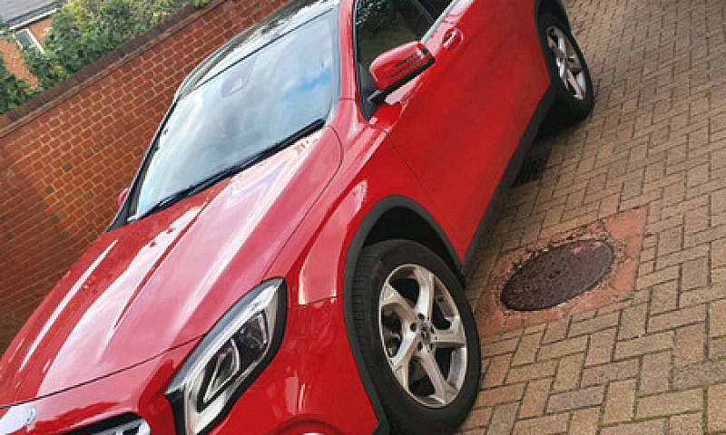 Gla Mercedes Benz Fo...