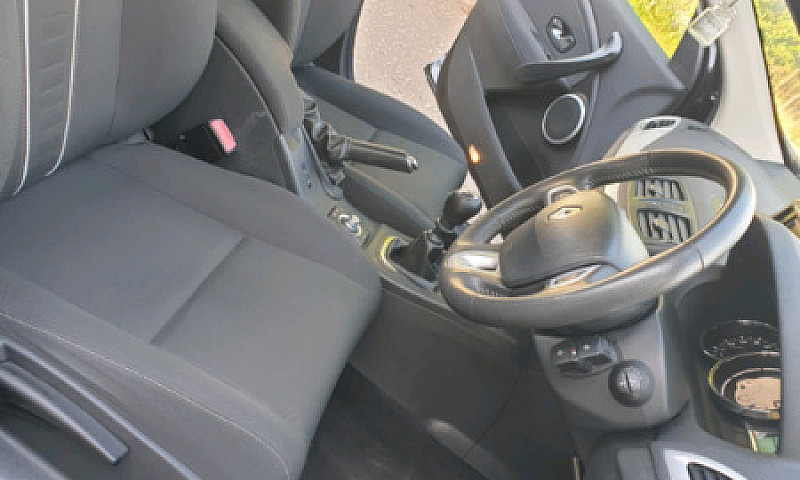 2012 Renault Megane ...