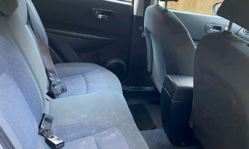 2009 Nissan Qashqai ...