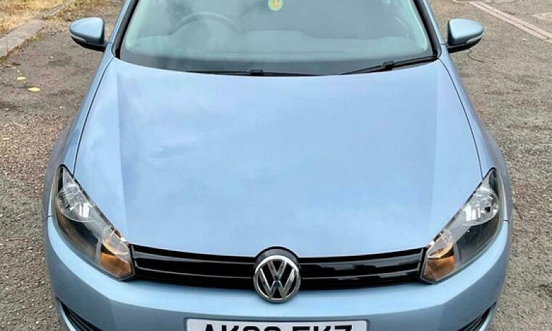 2009 Volkswagen Golf...