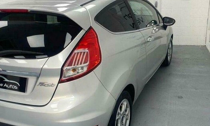 2015 Ford Fiesta 1.5...