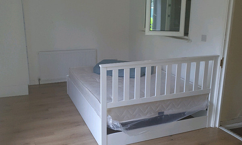 2 Bedroom Flat...