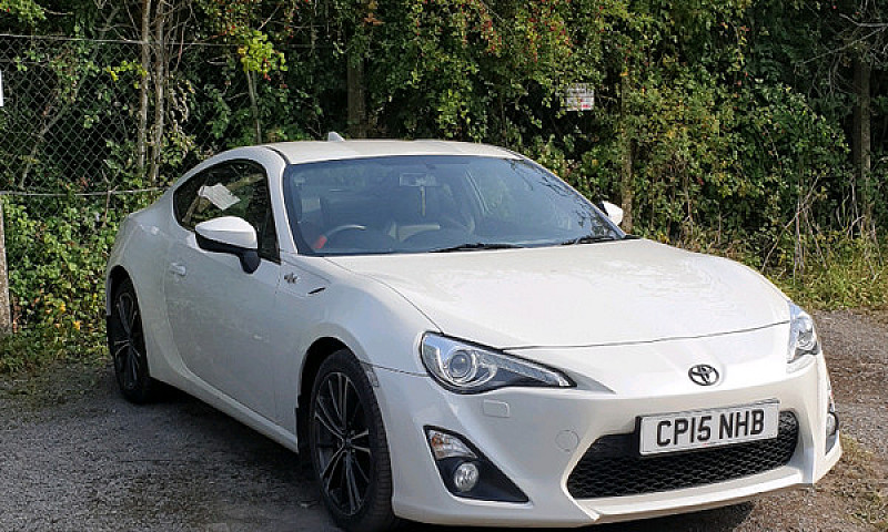 2015 Toyota Gt86...