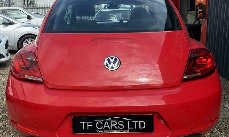 2014 Volkswagen Beet...