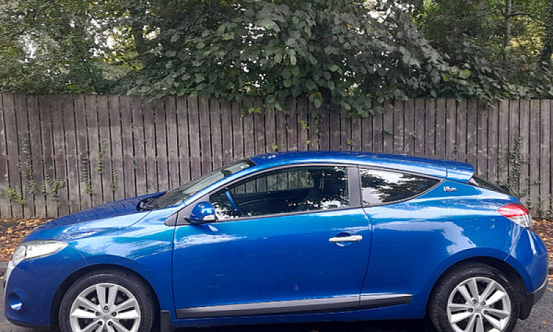 2012 Renault Megane ...
