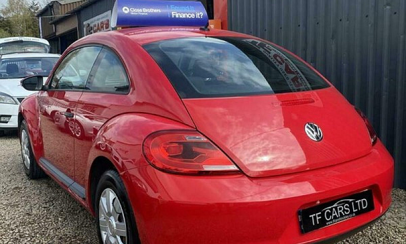 2014 Volkswagen Beet...