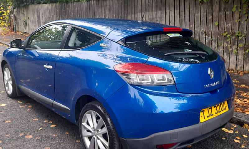 2012 Renault Megane ...