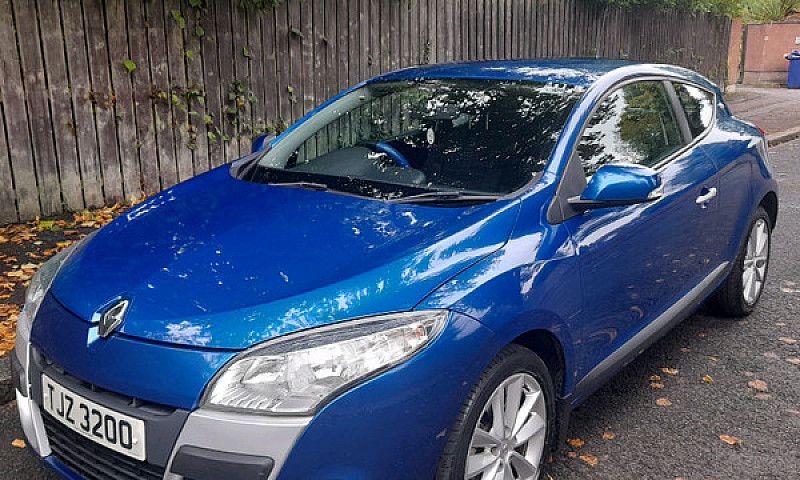 2012 Renault Megane ...