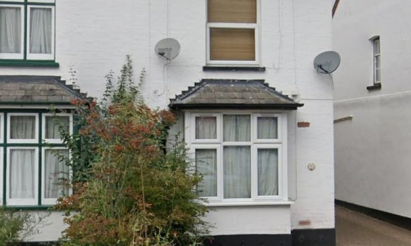 1 Bedroom Flat In Hi...
