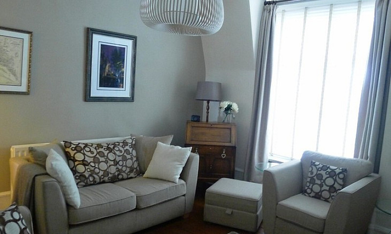 One Bed Top Floor Ci...