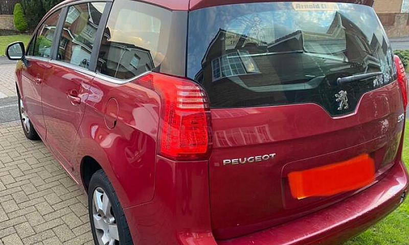 Peugeot 5008 7 Seate...