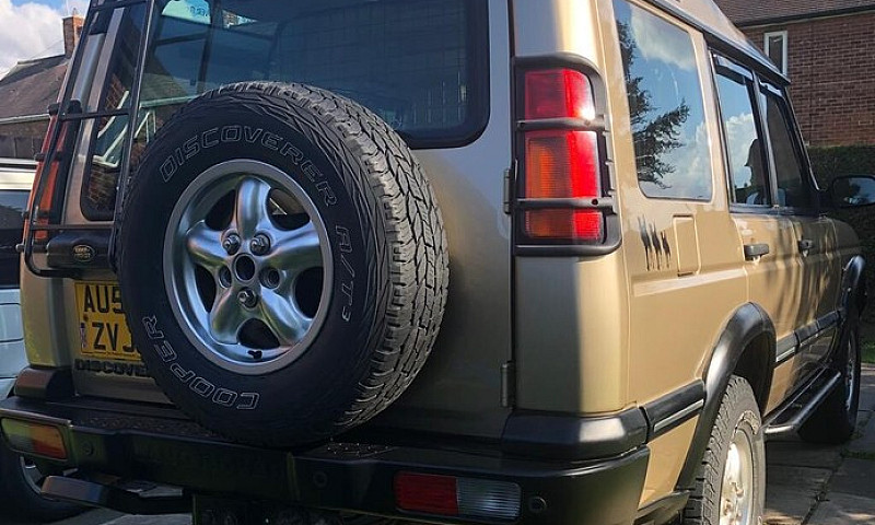 Landrover...