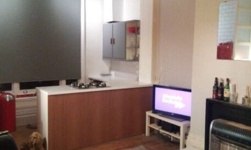 Victorian, 1 Bed Gar...