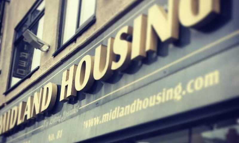 Two Rooms Available ...