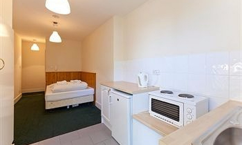 Studio Belsize Park ...