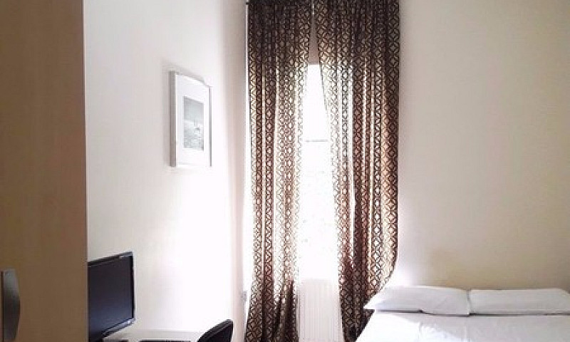 Studio Bayswater Lon...