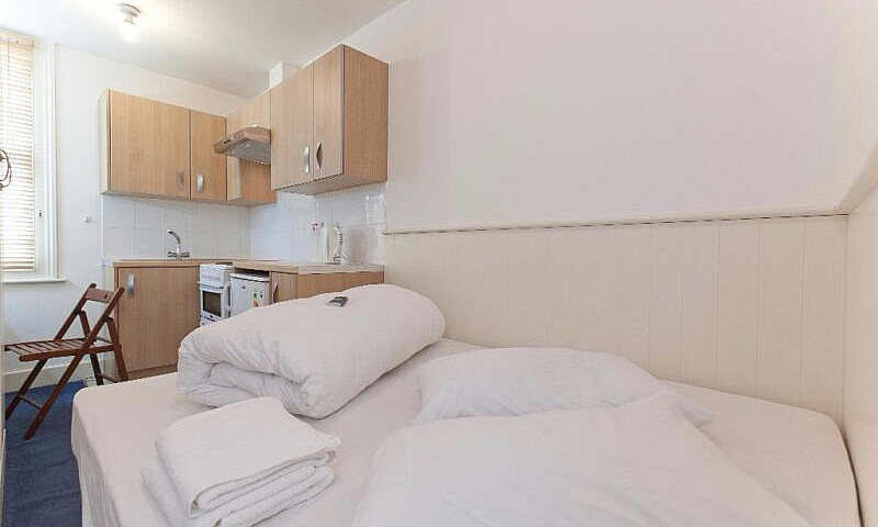 Studio Swiss Cottage...