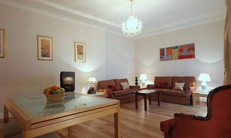 One Bedroom Mayfair ...