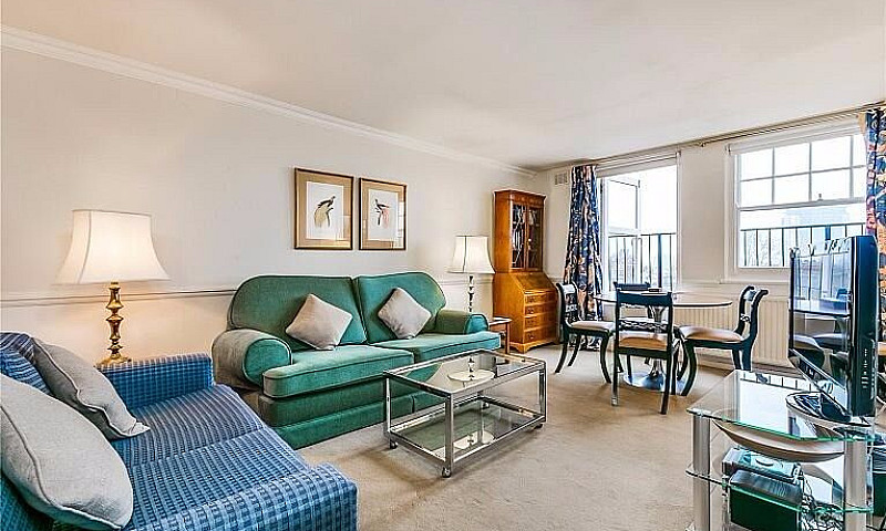 One Bedroom Earls Co...