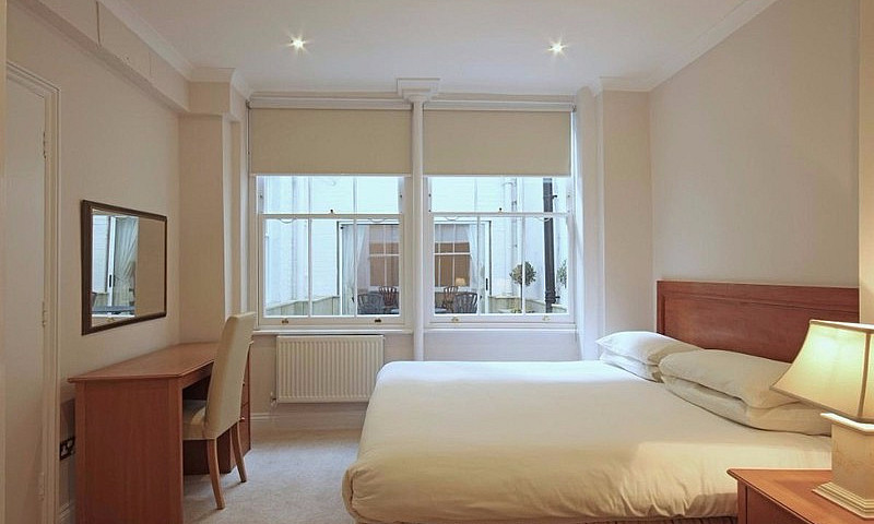One Bedroom Mayfair ...