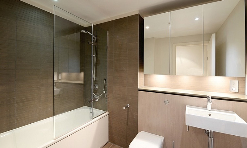 One Bedroom Flat In ...