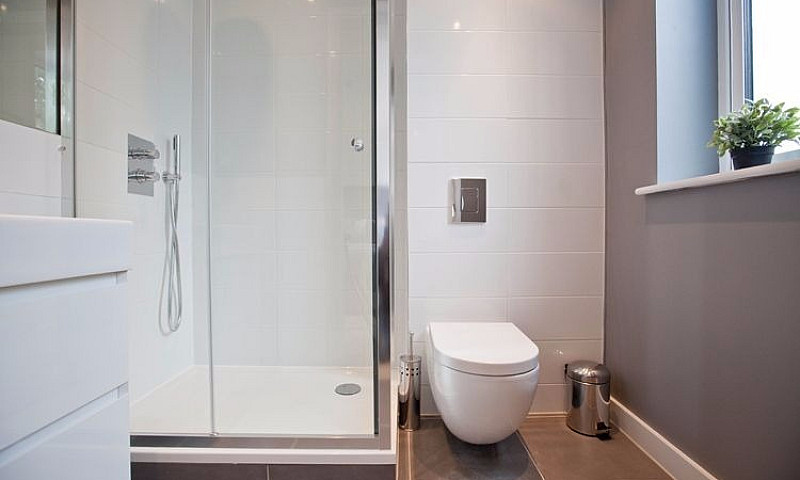 Two Bedroom Apartmen...