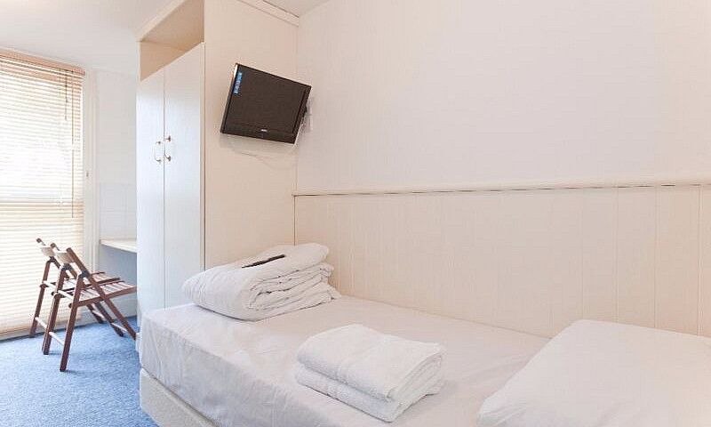 Studio Swiss Cottage...