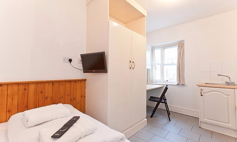 Studio Swiss Cottage...