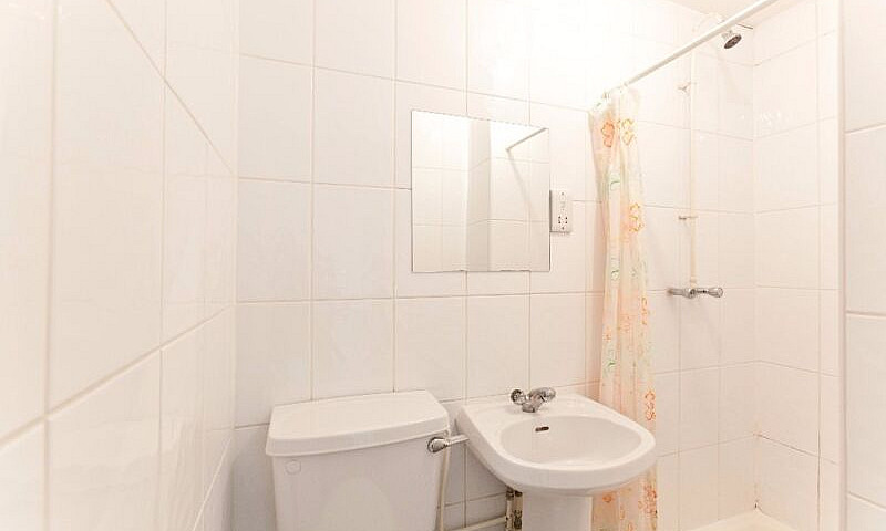 Studio Swiss Cottage...