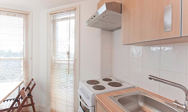 Studio Swiss Cottage...