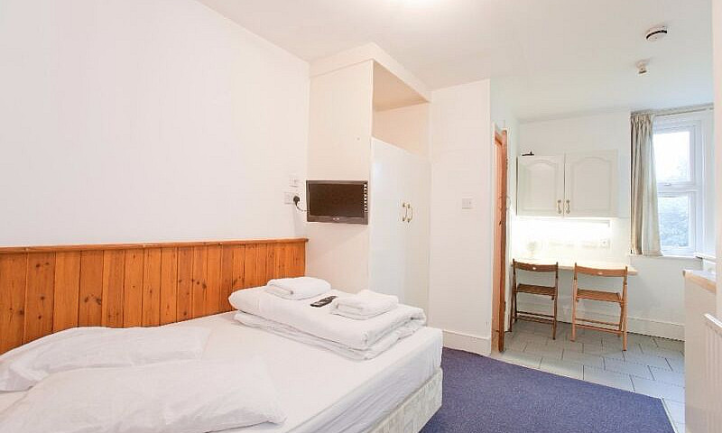 Studio Swiss Cottage...