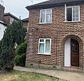 Two Bed First Floor  Flat  To  Let 