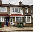 2 Bedroom House In Stratford