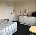 'Double Studio At Chiswick, Near Gunnersbury Tube Or Kew Bridge Station. Kew Gardens And Park Nearby