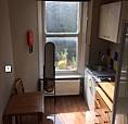 'Zone 1 Little Studio With Facilities And Near Shops And Superstores. In Kensington Area