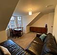 Charming, Homely Top-floor 2-bedroom Flat Close The City Centre. New Kitchen, Recent Bathroom, Etc.
